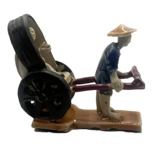 Servant and Carriage 6cm